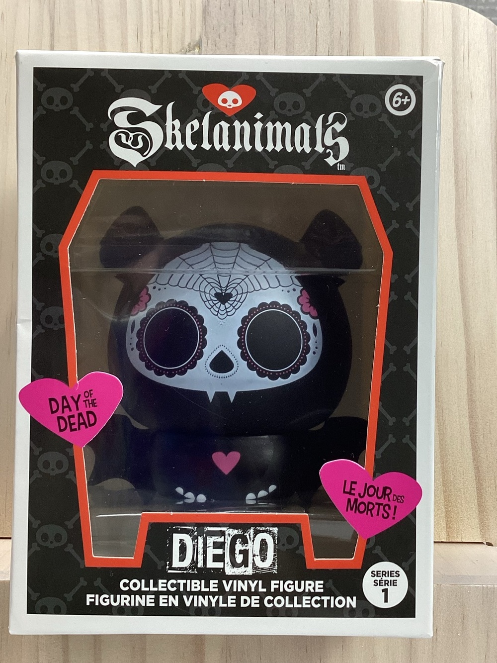 Skelanimals Day Of The Dead Diego The Bat Vinyl Figure Series 1 New in Box